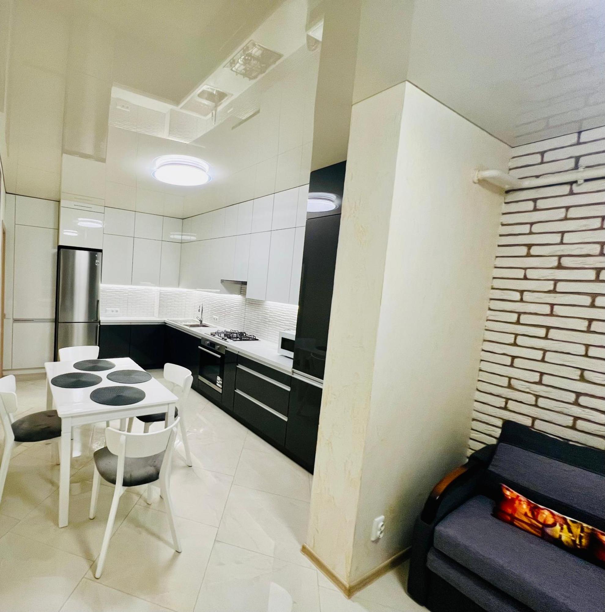 Шевченка,60 - Семицвіт Apartment Lviv Bagian luar foto